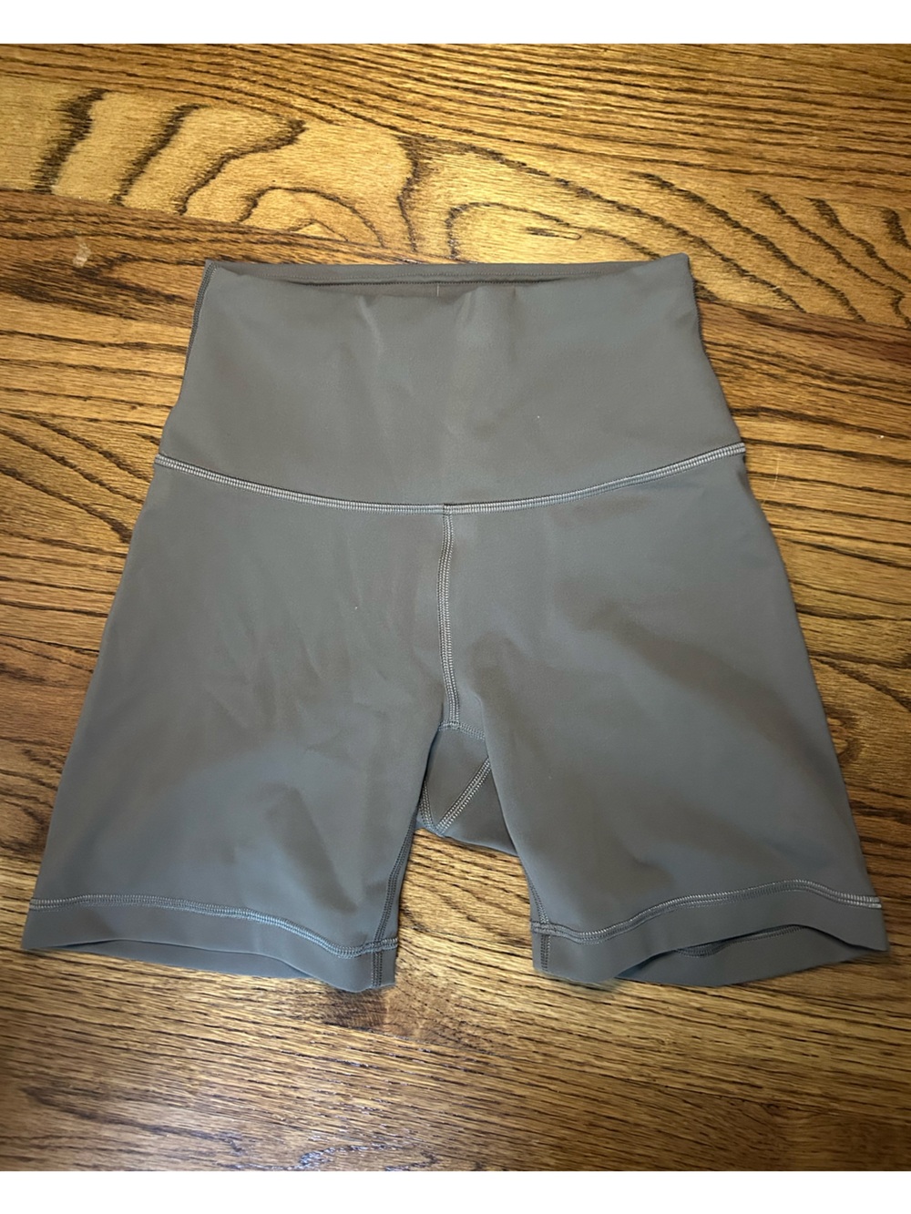 LULULEMON BIKER SHORTS